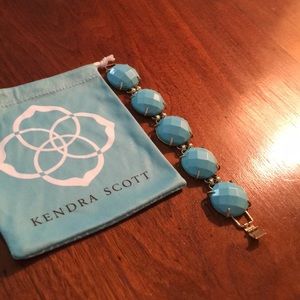 Cassie gold bracelet in turquoise